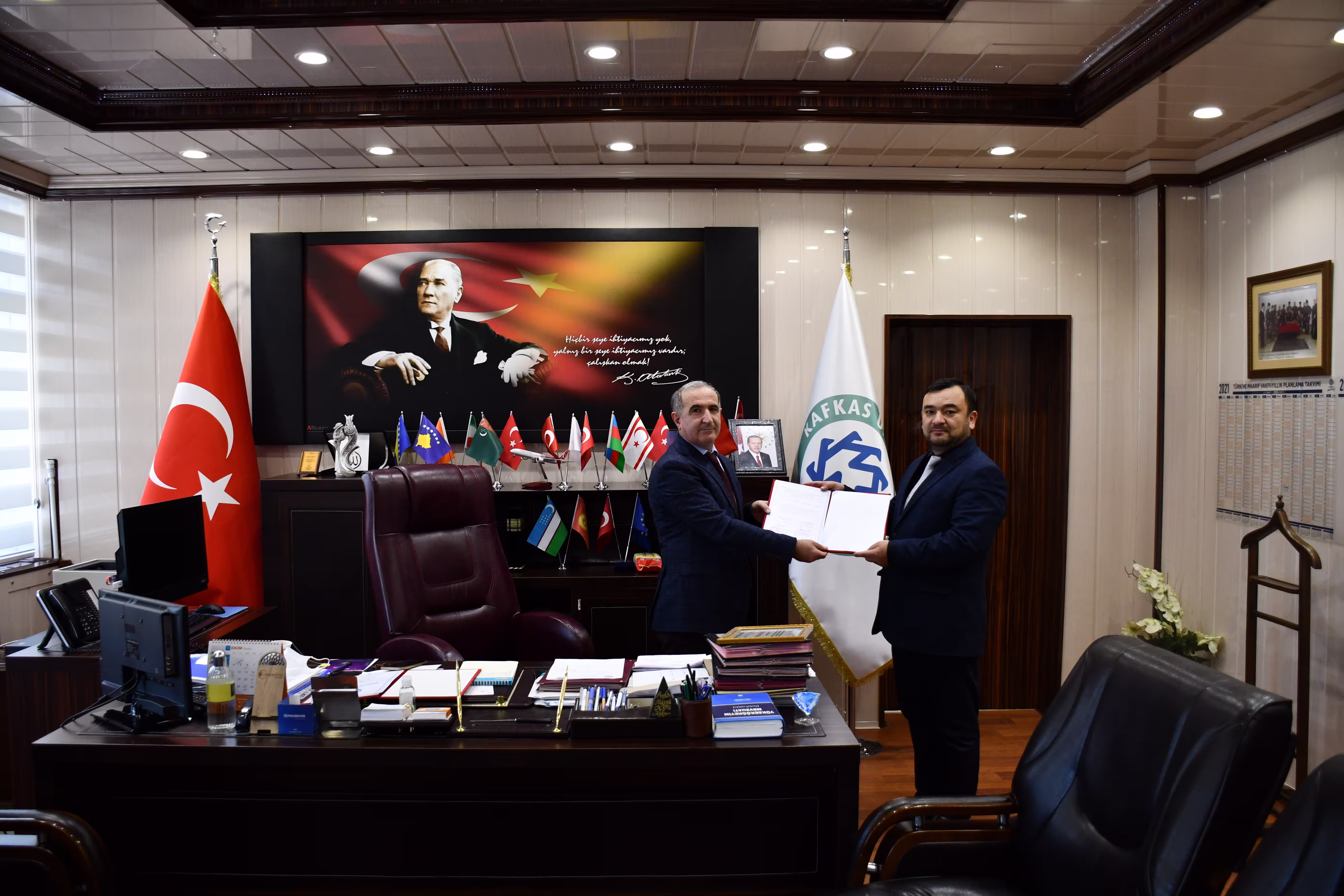 Turkiya Respublikasi Kavkaz Davlat universiteti rektori bilan uchrashuv
